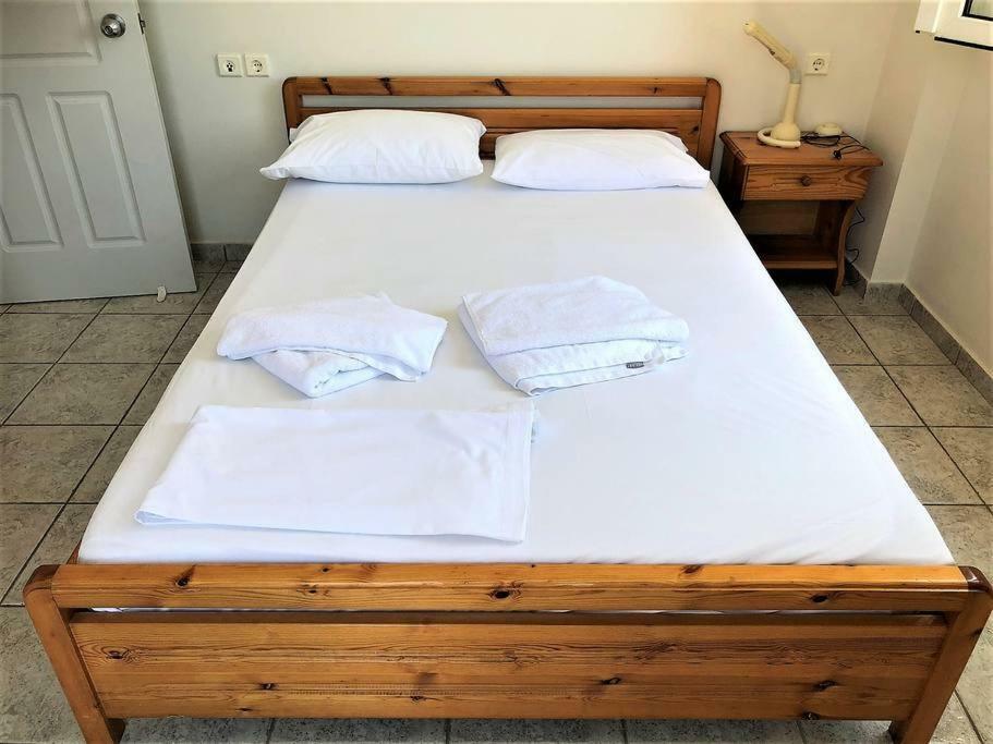Mythos Suites-Apollo Apartment เมโธนี ภายนอก รูปภาพ